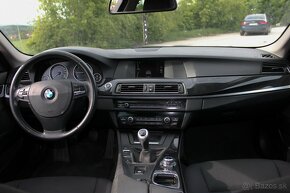 BMW Rad 5 520d, pôvodný lak, originál km - 15