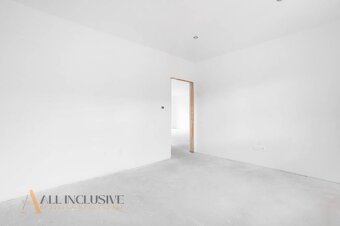 ALL INCLUSIVE l NA PREDAJ 4 IZBOVÉ DVOJDOMY V POKOJ. LOKALIT - 15