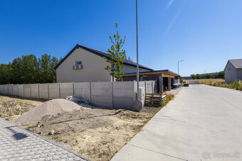 Predaj 4-izbová bytová jednotka v dvojdome v Lehniciach - 15