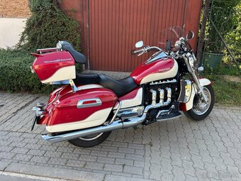 Triumph Rocket III, Touring 2.3i - 15