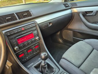 Audi A4 Avant 2.0 TDI S Line - 15