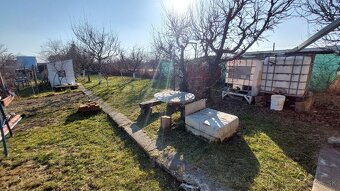  ZNÍŽENÁ CENA  CHATKA SO ZÁHRADOU - ZLATÉ MORAVCE - 15