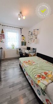 HALO reality - Predaj, rodinný dom Borovce, 2 x 3-izbový byt - 15