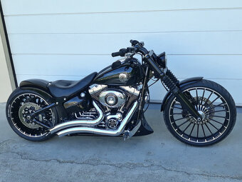 HARLEY DAVIDSON BREAKOUT 103" - 15