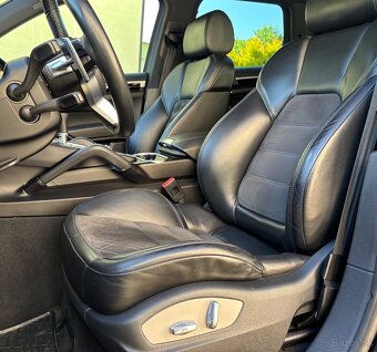 Porsche Cayenne Diesel Platinum Edition II FL - 15