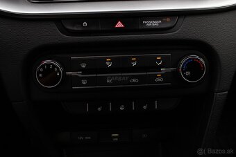 KIA CEED 1.5 T-GDi 2022 záruka - 15