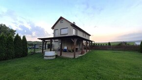 Rodinný dom na samote blízko jazera + 2,4 ha pôdy - 15