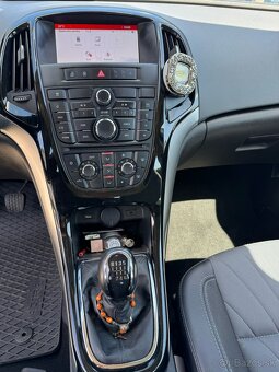 Opel Astra 1.4 Turbo 140k Smile - 15