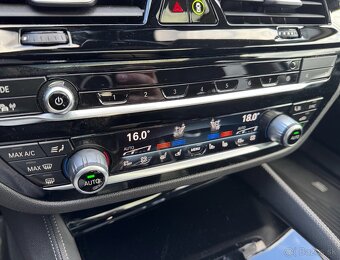 BMW Rad 5 530d mHEV xDrive HEAD-UP KAMERA VIRTUAL LUXURY - 15