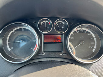 Peugeot 308SW 1.6HDI diesel, 82kW, MT/6, rok:06.2012. - 15