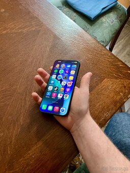 Iphone 15 pro max - 15