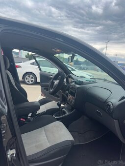 Alfa Romeo 147 1.9JTDM - 15