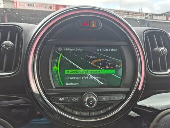 Predám  Mini Countryman Cooper S E ALL4 A/T PLUG IN HYBRID - 15