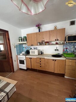 Na predaj starší rodinný dom v obci Budmerice 541m2 - 15