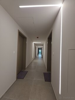 NA PRENÁJOM 2 IZBOVÝ BYT S PARKOVANÍM V BRATISLAVE - 15