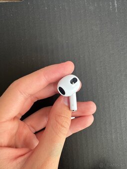AirPods 3 biele - 15