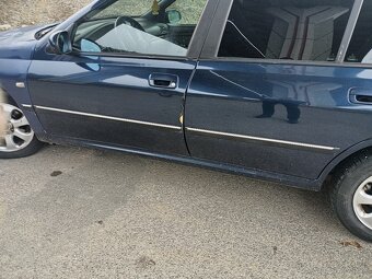 Predám Peugeot 406 2.hdi 66 kw - 15