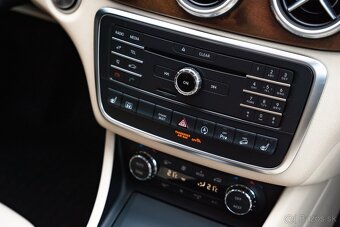 Mercedes-Benz GLA 200d 4Matic / Off-Road Paket - 15
