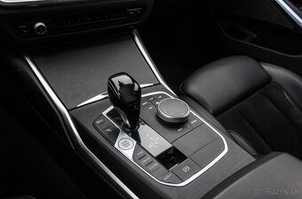 BMW Rad 3 320d xDrive A/T MPacket. AJ NA SPLÁTKY - 15