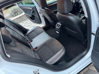 Škoda Octavia Combi SCOUT 2,0 TDI DSG 4x4 135kW Kamera ACC - 15