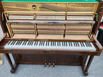 Jedinečné Koncertné piano dovoz celá SR - 15