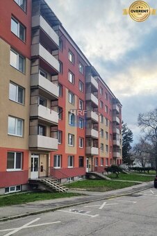 Na prenájom zariadená garsónka s balkónom v Holíči - 15