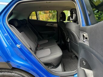KIA SPORTAGE 1.6 T-GDI GOLD / 2023 / 51 000 km / 1.MAJITEĽ - 15