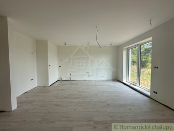 NOVOSTAVBA V NESVADOCH – HOLODOM S MOŽNOSŤOU DOKONČENIA NA - 15