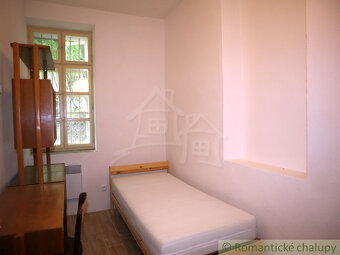 VÝRAZNE ZNÍŽENÁ CENA - Unikátny meštiansky dom s veľkou zá - 15