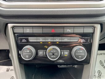 Volkswagen T-Roc 1.0 TSI Lounge ---2020--- - 15