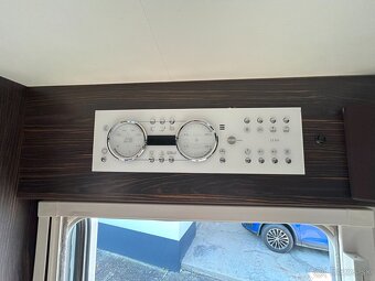 Burstner BI 7282 ELEGANCE 3.0 JTD, M6 - 15