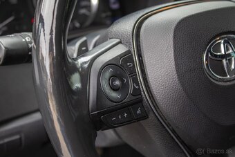Toyota Corolla Hybrid 2.0 CVT / AJ NA SPLÁTKY / PROTIÚČET / - 15