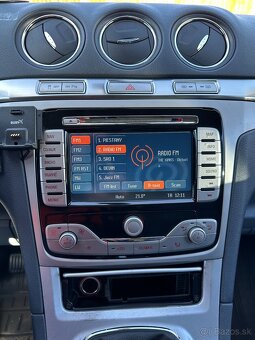 Ford S-MAX 2.0 TDCi Titanium - 15