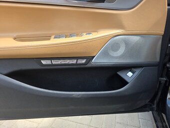 BMW 750D XDRIVE LONG G12 - 15