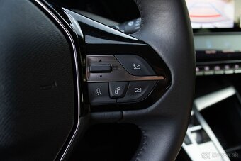 Peugeot 308 1.2 PureTech 130 AT8 | 2022 | TOP stav | - 15