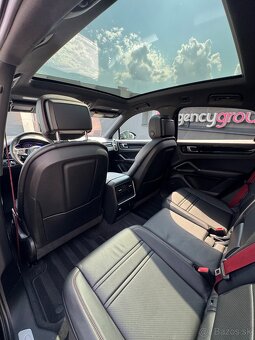 Porsche Cayenne Coupe E-HYBRID TOP DPH - 15