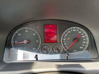 Volkswagen touran 2.0diesel - 15