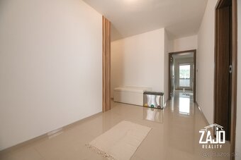 Moderný 3-izbový byt s 2 loggiami a parkovaním I. Olbrachta - 15