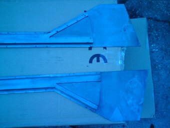 PREDÁM PLECHARINU NA ŠK.FELÍCIA-OCTÁVIA,ŠK.440,445,450 - 15