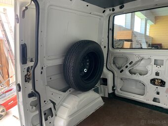 Transporter T4 2,5TDI 65.kW. mot AJT - 15