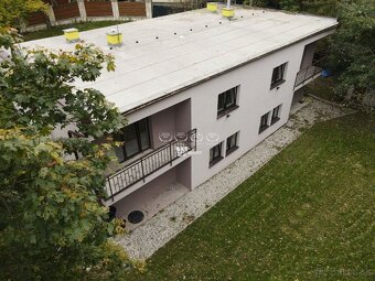 VEĽKÝ RODINNÝ DOM PO REKONŠTRUKCIÍ HARMÓNIA - 15