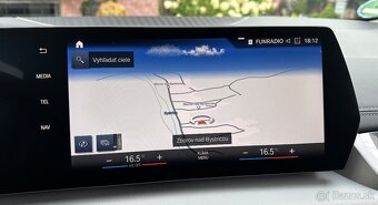 BMW 218d Active Tourer 110kW/150PS AUTOMAT, LED,NAVI,ŤAŽNÉ - 15