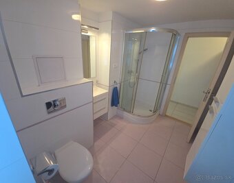 Na predaj 2 izbový byt s balkónom v Poprade centrum - 15