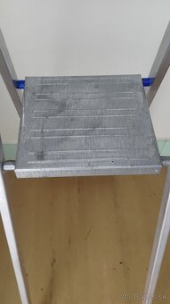 Rebrík - 4 poschodia - 15