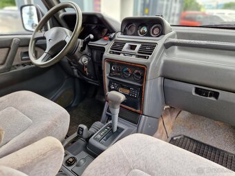 Mitsubishi Pajero Wagon 3.0 GLS A/T - 15