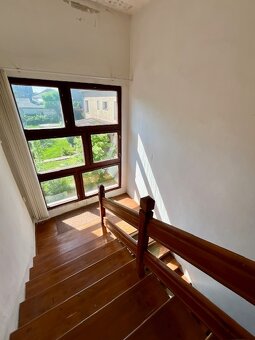 Nadštandardný rodinný dom, 8.izieb, pozemok 1487 m2, Čermáň - 15