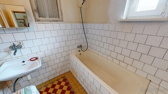 Na predaj rodinný dom s veľkým pozemkom 1722 m² – Močenok - 15