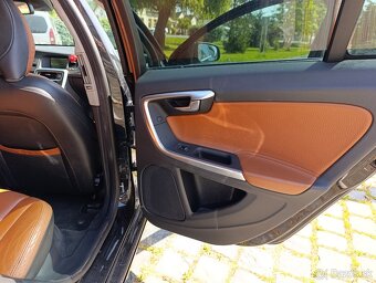 Volvo S60 2.0D 120kW/163PS, MT6, Koža, NAVI, - 15
