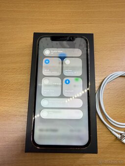 iPhone 12 Pro 128GB Gold, ide ale má svoje muchy - 15