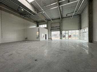 Prenájom nového priestoru 470m² s tepelnými čerpadlami v mes - 15